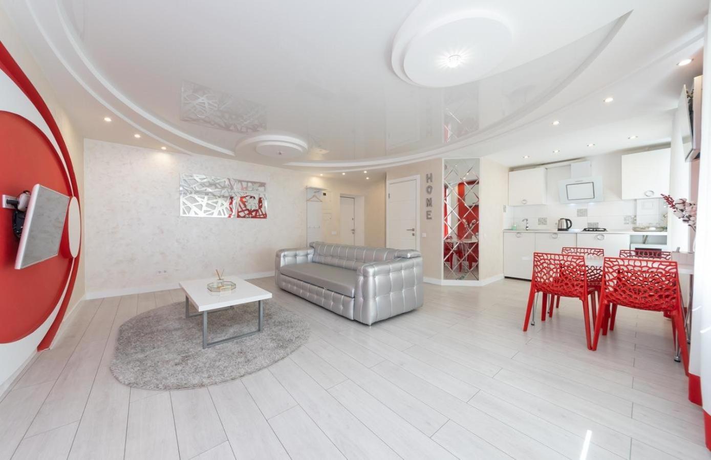 키예프 Flat24 On Lesi Ukrainki 3 아파트 외부 사진