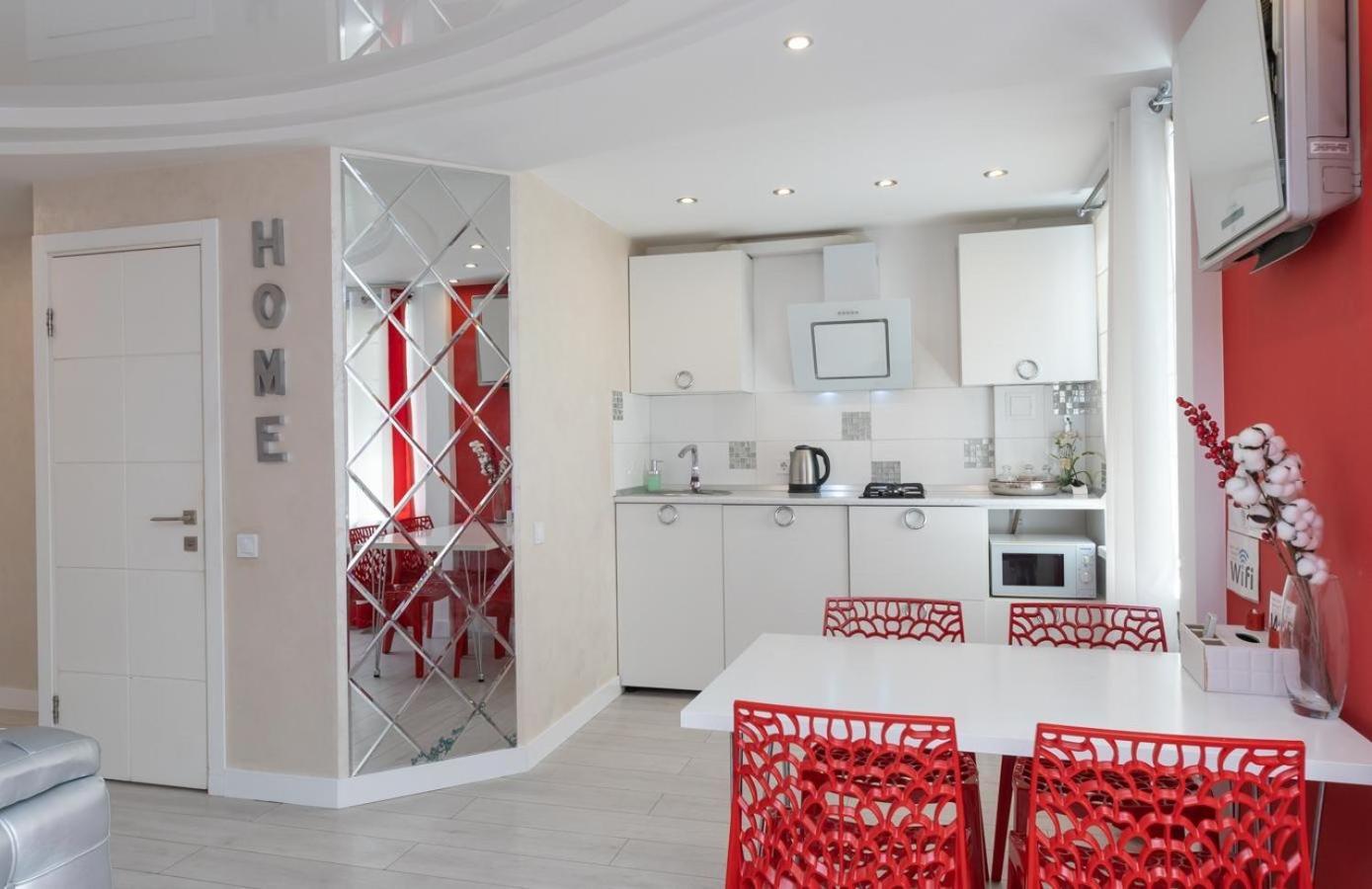 키예프 Flat24 On Lesi Ukrainki 3 아파트 외부 사진